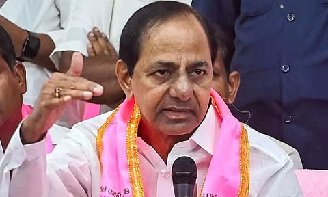 ரூ.400-க்கு கியாஸ் சிலிண்டர் வழங்கப்படும்: தெலுங்கானா முதல் மந்திரி சந்திரசேகர ராவ் வாக்குறுதி