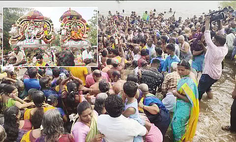 திருப்பராய்த்துறை காவிரி ஆற்றில் துலாஸ்நானம்