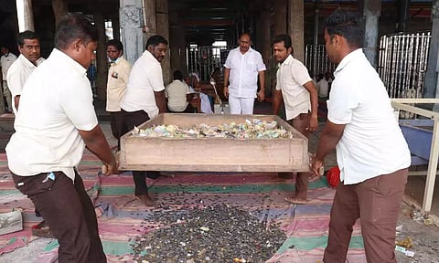 திருத்தணி முருகன் கோவில் ரூ.64 லட்சம் உண்டியல் வசூல்