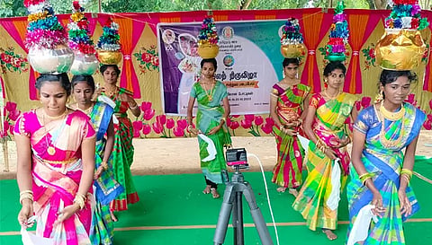 தாரமங்கலம் வட்டார அளவிலான பள்ளிமாணவர்களுக்கு கலை திருவிழா