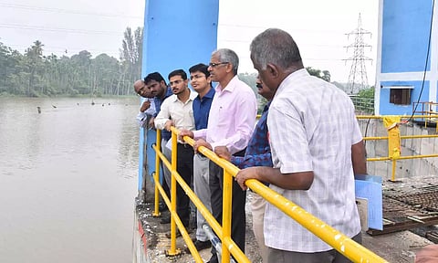 மேட்டுப்பாளையத்தில் வளர்ச்சி திட்ட பணிகளை நேரில் ஆய்வு செய்தார் தலைமை செயலாளர்