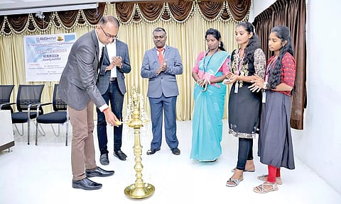அஞ்சுகிராமம் அருகே ரோகிணி பொறியியல் கல்லூரியில் எம்.சி.ஏ. சங்க தொடக்க விழா