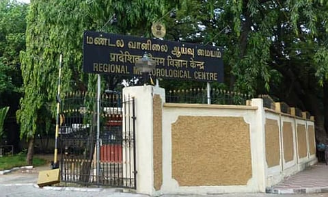 தமிழகத்தில் வலுப்பெறும் வடகிழக்கு பருவமழை- சென்னை வானிலை ஆய்வு மையம்