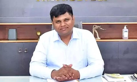 கலெக்டர் கார்த்திகேயன்