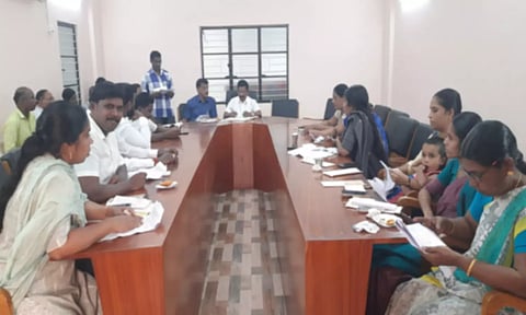 கன்னியாகுமரியில் சபரிமலை சீசனையொட்டி சுற்றுலா பயணிகளுக்கு அடிப்படை வசதிகள்