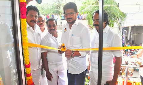 வேர்கிளம்பியில் குமரி மாவட்ட இளைஞர் அணி சார்பில் கலைஞர் நூலகம்