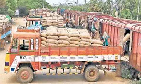அரவைக்காக நெல் அனுப்பி வைப்பு