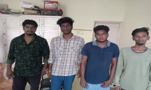 கைது செய்யப்பட்ட கூலிப்படையினர்.