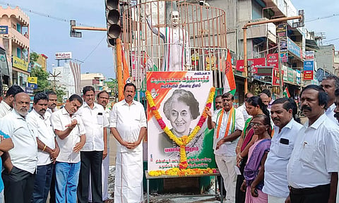 கருங்கலில் இந்திரா காந்தி நினைவு நாள் அனுசரிப்பு