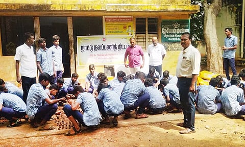 முகாமில் கலந்து கொண்டவர்களை படத்தில் காணலாம்.