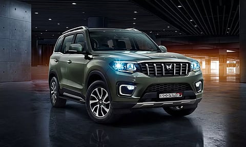 எஸ்.யு.வி. விற்பனையில் மாஸ் காட்டிய மஹிந்திரா... இத்தனை யூனிட்களா?