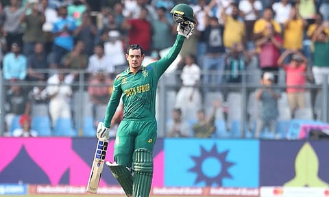 உலகக் கோப்பை கிரிக்கெட்: 4-வது சதம்- 3 சாதனை பட்டியலில் இடம் பிடித்த டி காக்