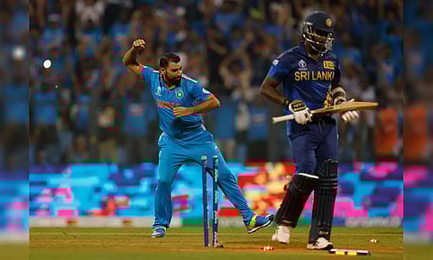 சமி, சிராஜ்-இன் தரமான சம்பவம்.. இலங்கையை 302 ரன்கள் வித்தியாசத்தில் வீழ்த்தியது இந்தியா