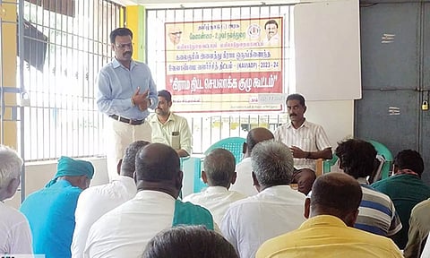 கிராம வேளாண் முன்னேற்றக்குழு கூட்டம் நடந்தது.