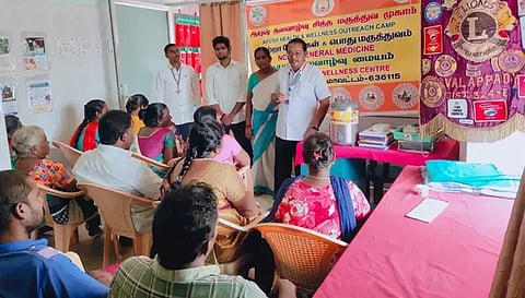 முகாமில் பங்கேற்றவர்கள்.