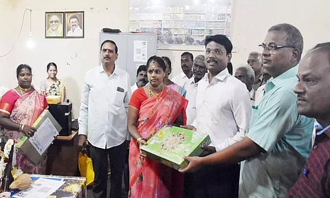 திருவண்ணாமலையில் தீபாவளி பட்டாசு விற்பனை