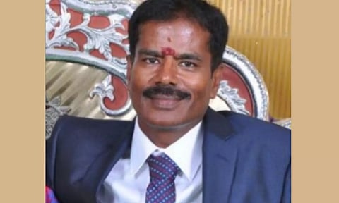 கல்லூரி பேராசிரியர் பரமசிவம்