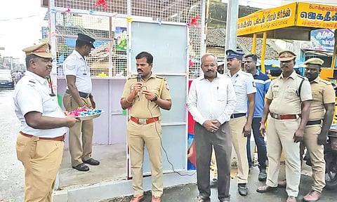 சீர்காழியில் கண்காணிப்பு மையம் திறக்கபட்டது.