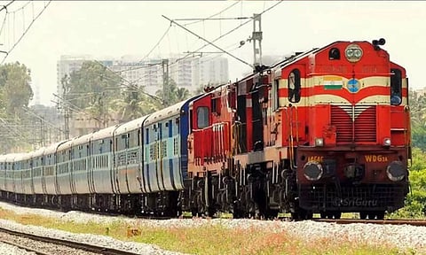 கோவை, திருப்பூர், ஈரோடு, சேலம் வழியாக மங்களூரு-தாம்பரம் சிறப்பு ரெயில்: 12-ந்தேதி முதல் இயக்கம்