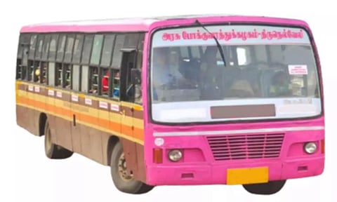 பெண்களை சந்தோசப்படுத்தும் இலவச பஸ்