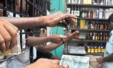 3 நாளில் ரூ.708 கோடிக்கு மது விற்பனை- கடந்த ஆண்டு சாதனை முறியடிப்பு