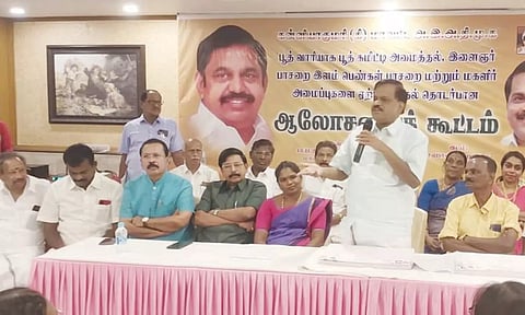 தோவாளையில் கட்டப்பட்டு வரும் கவிமணி மணிமண்டப பணியை விரைவில் முடிக்க வேண்டும்
