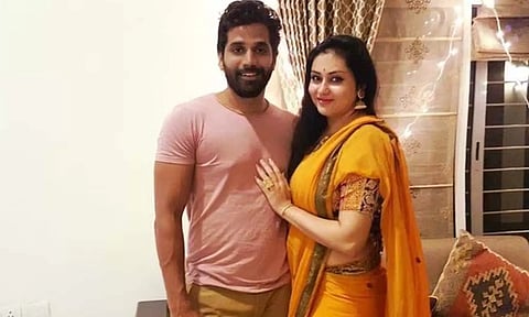 மோசடி விவகாரம்- நமீதாவின் கணவருக்கு சம்மன்