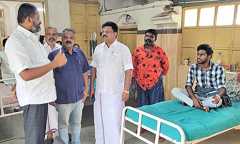 செங்கோட்டை அரசு மருத்துவமனையில் எம்.எல்.ஏ. திடீர் ஆய்வு