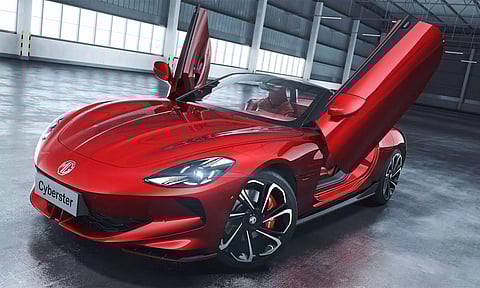 520 கிமீ. ரேன்ஜ் வழங்கும் எம்.ஜி. சைபர்ஸ்டர்.. விலை இவ்வளவு தானா?