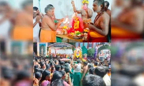 பல்லடம் அருகே முத்துக்குமாரசுவாமி கோவிலில் சூரசம்ஹார விழா நடைபெற்ற போது எடுத்த படம்.