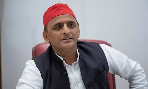 சமாஜ்வாடி கட்சியின் தமிழ்நாடு பிரிவு கலைப்பு: அகிலேஷ் யாதவ் அதிரடி நடவடிக்கை