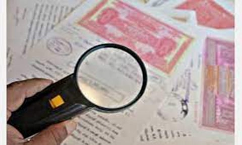 போலி ஆவணங்கள் தயாரித்து நிலம் அபகரிப்பு