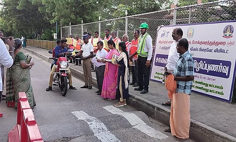 விக்கிரவாண்டியில் சாலை பாதுகாப்பு விழிப்புணர்வு நிகழ்ச்சி