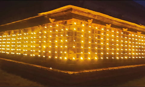 திருவட்டார் ஆதிகேசவ பெருமாள் கோவிலில் லட்சதீப விழா