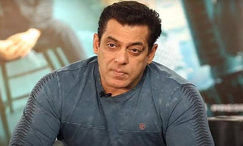 மரணத்திற்கு விசா தேவையில்லை- சல்மான்கானுக்கு கொலை மிரட்டல்.. போலீஸ் பாதுகாப்பு அதிகரிப்பு