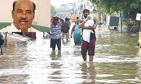 வடியாத வெள்ளம்: குடும்பத்துக்கு ரூ.10 ஆயிரம் இழப்பீடு வழங்க வேண்டும்- ராமதாஸ் வலியுறுத்தல்