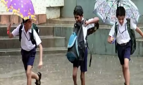 திருவள்ளூர் மாவட்டத்தில் பள்ளி, கல்லூரிகளுக்கு விடுமுறை அறிவிப்பு