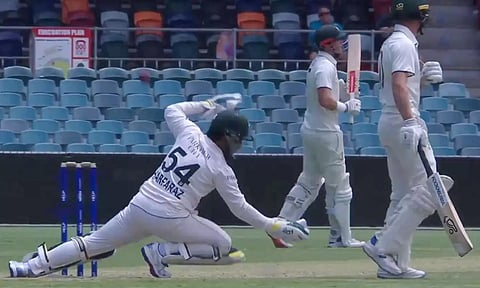 1 பந்தில் 7 ரன்.. இதுதான் பாகிஸ்தான் ஸ்டைல்.. வைரலாகும் பீல்டிங் வீடியோ