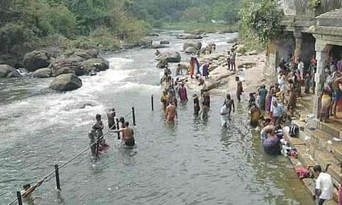 தாமிரபரணி ஆற்றில் தீர்த்தமாடுவது ஏன்?