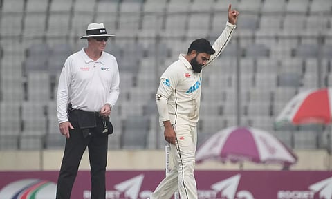 நியூசிலாந்தை கரை சேர்த்த கிளென் பிலிப்ஸ், அஜாஸ் படேல்: சமனில் முடிந்த டெஸ்ட் தொடர்