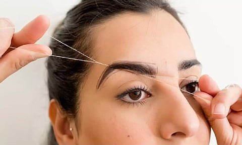 அடர்த்தியான புருவங்களை பெற சில குறிப்புகள்