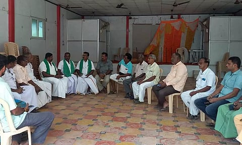 மிச்சாங் புயல் பாதிப்பு: ஏக்கருக்கு ரூ.25 ஆயிரம் நிவாரண தொகை வழங்க விவசாயிகள் கோரிக்கை