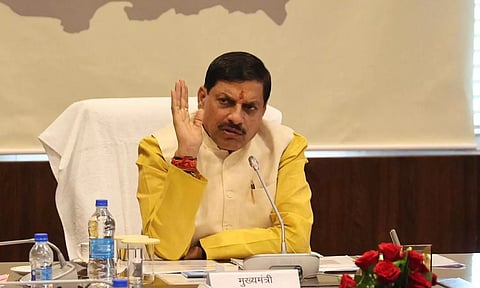 திறந்த வெளியில் இறைச்சி விற்பனைக்கு தடை- மத்திய பிரதேச முதல்வர் உத்தரவு