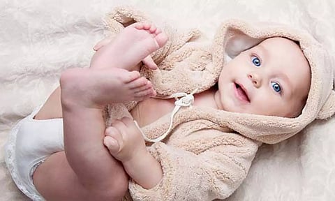 இப்படி செய்தால், குழந்தையின் அழுகையை எளிதில் நிறுத்தலாம்