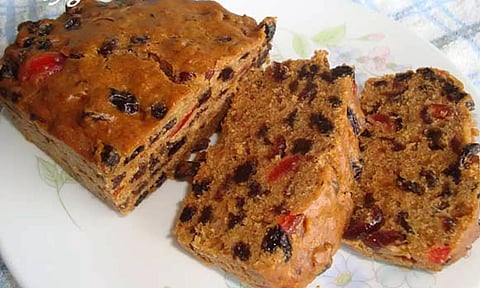 நாவூற வைக்கும் கிறிஸ்துமஸ் ஸ்பெஷல் ஃபுரூட் கேக்