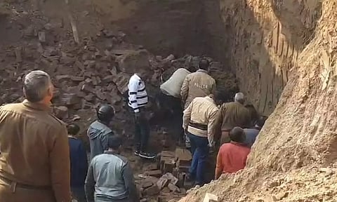 ஜெகநாதர் கோயில் சுவர் இடிந்து விபத்து- ஒருவர் கவலைக்கிடம்