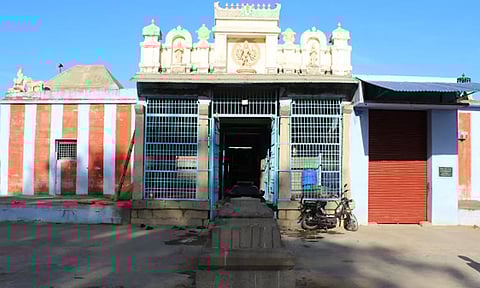 தாமிரபரணிக் கரையில் சக்கரத்தாழ்வார்