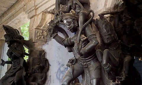 திருநெல்வேலி மாவட்டம் கிருஷ்ணாபுரம் கோவில் சிற்ப கலை!