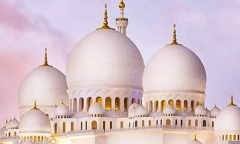 நட்புகளை பேணுவதும் இறை நம்பிக்கையின் ஒரு பகுதியே -(ஸல்)