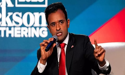 அமெரிக்க அதிபர் தேர்தல்: விவேக் ராமசாமி திடீர் விலகல்